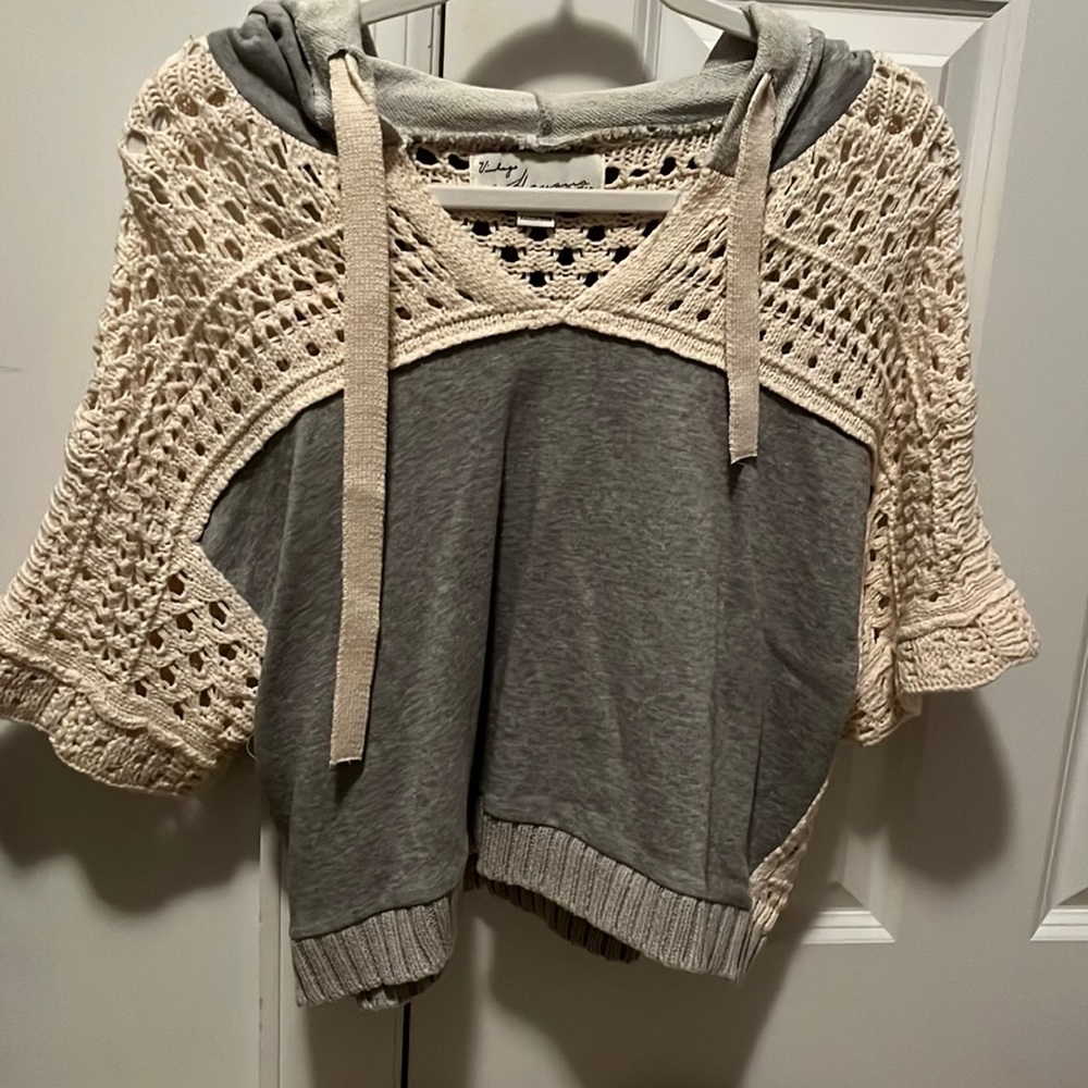 Women’s Size M Vintage Havana Top